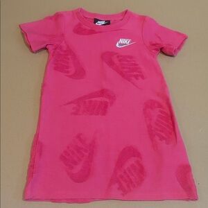 NIKE Girls SHORT SLEEVE DRESS in pink